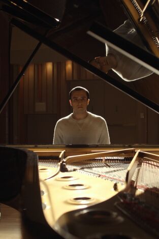 Little America. T(T2). Little America (T2): Ep.7 Piano de papel