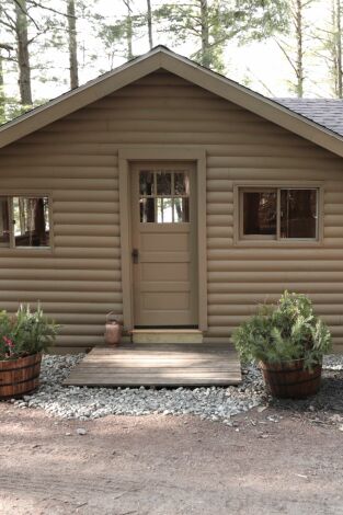 Restauradores de cabañas. T(T5). Restauradores de... (T5): Una cabaña para toda la familia