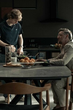 Un hombre decente. T(T1). Un hombre decente (T1): Ep.1 