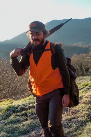 Jabalineros. T(T4). Jabalineros (T4): En Llanes con la cuadrilla de Garci