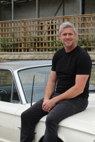 Ant Anstead: Born Mechanic. T(T1). Ant Anstead: Born... (T1): Ford Thunderbird: icono estadounidense