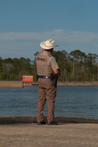 Lone Star Law. T(T7). Lone Star Law (T7): Acoso en el mar