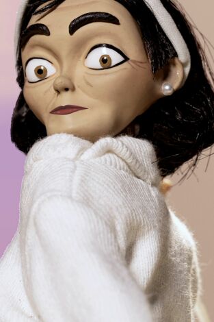 Mujeres con hombreras. T(T1). Mujeres con... (T1): Ep.2 ¿Quieres? ¿Quieres? ¡Compra!