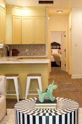 Reforma el vecindario: Nueva Orleans. T(T1). Reforma el... (T1): Presupuesto ajustado el martes de carnaval