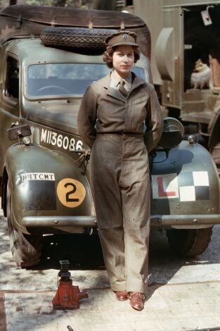 La reina en el frente. T(T1). La reina en el... (T1): Ep.1 La reina en guerra