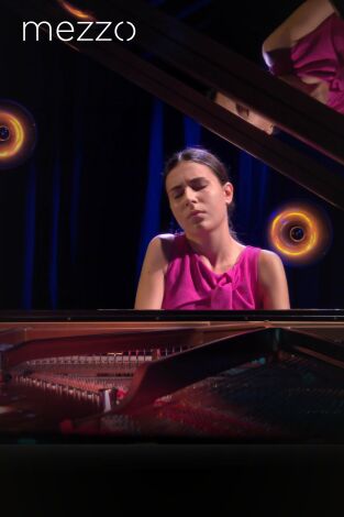 Alexandra Dovgan - Bach, Brahms - Verbier Festival