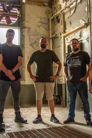 Cazadores de fantasmas. T(T14). Cazadores de... (T14): El misterio de la luz del castillo