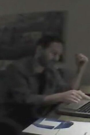 Toxic. Toxic: Tres son multitud