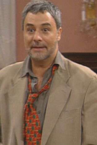 Hostal Royal Manzanares. T(T3). Hostal Royal... (T3): Ep.11 