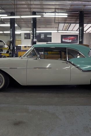 Chapa y pintura. Chapa y pintura: El bote azul