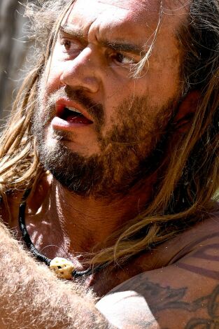 Aventura en pelotas: sólo puede quedar uno. T(T3). Aventura en... (T3): Todos los refugios caen