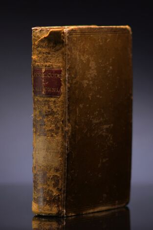 Misterios en el museo. Misterios en el museo: Jackie O. salva a Grand Central