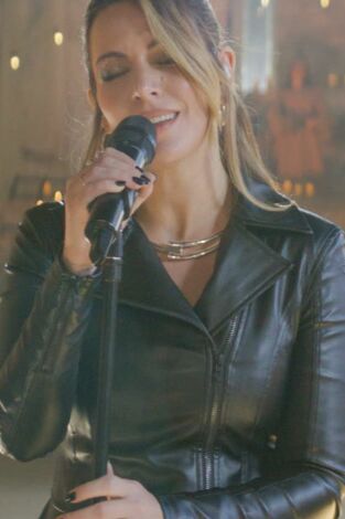 Acoustic Home. Acoustic Home: Edurne