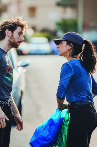 Rosa Elettrica. T(T1). Rosa Elettrica (T1): Ep.3 El pacto