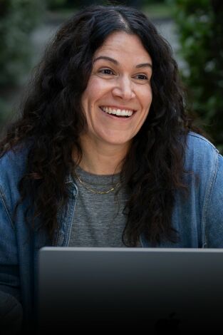 The Comeback Podcast. T(T3). The Comeback Podcast (T3): Valerie Does It All? With Lisa Kudrow, Michael Patrick King and Abbi Jacobson