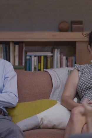 Couples Therapy. T(T2). Couples Therapy (T2): 206