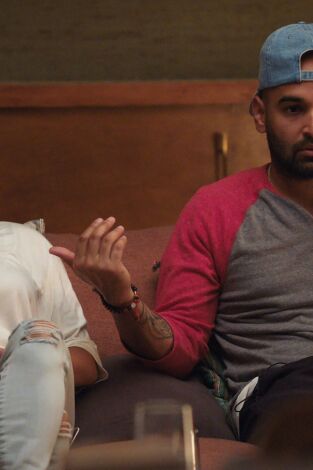 Couples Therapy. T(T1). Couples Therapy (T1): 108