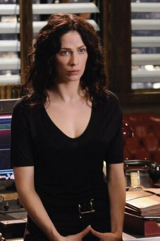 Warehouse 13. T(T4). Warehouse 13 (T4): Ep.11 Los vivos y los muertos