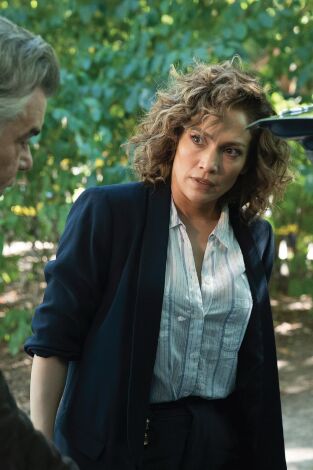 Shades of Blue. T(T2). Shades of Blue (T2): Ep.5 Dulce Carolina