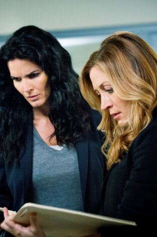 Rizzoli & Isles. T(T4). Rizzoli & Isles (T4): Ep.1 Somos familia
