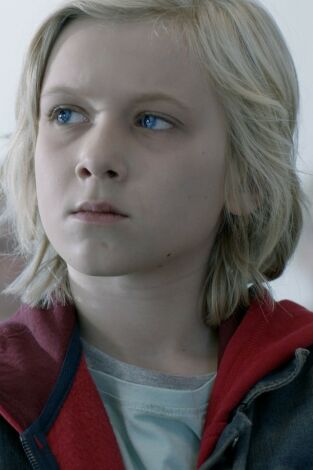 ZombieLars. T(T2). ZombieLars (T2): Ep.1 L'Anna controla els seus poders