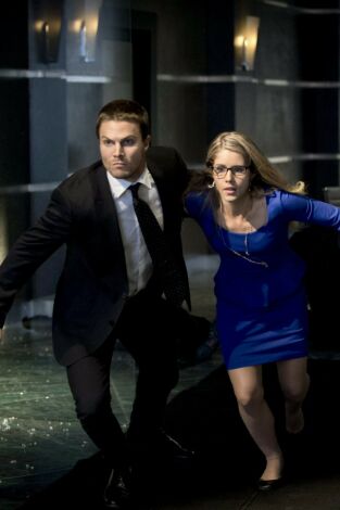 Arrow. T(T2). Arrow (T2): Ep.1 Ciudad de Héroes