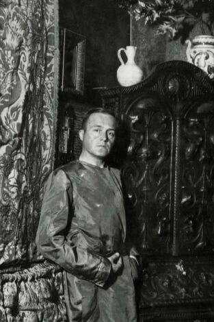 Álvaro Retana. Salir del armario de la historia