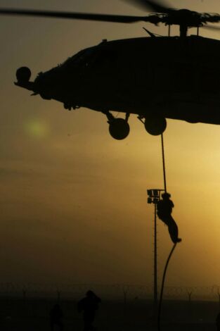 Ningún hombre se queda atrás. Ningún hombre se queda...: La guerra de la droga en Colombia