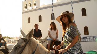 We love Tamara. T(T1). We love Tamara (T1): Mamma mía Santorini!