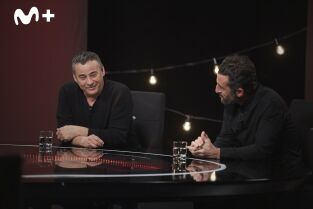 En plano corto. T(T1). En plano corto (T1): Actores