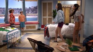 Bizaardvark. T(T3). Bizaardvark (T3): Ep.1 Nuestro verano