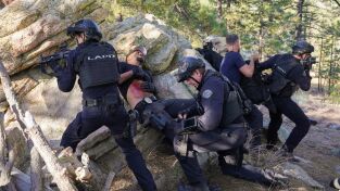 S.W.A.T.: Los hombres de Harrelson. T(T1). S.W.A.T.: Los... (T1): Ep.21 Cazados