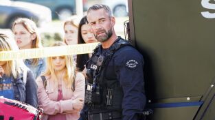 S.W.A.T.: Los hombres de Harrelson. T(T2). S.W.A.T.: Los... (T2): Ep.11 El instituto