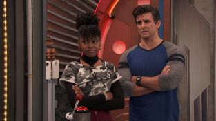 Henry Danger. T(T5). Henry Danger (T5): Ep.7 Parte 2: Una nueva oscuridad