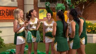 Los Thundermans. T(T2). Los Thundermans (T2): Ep.2 Animadoras y regalos peligrosos
