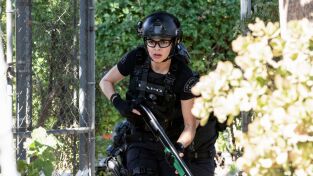 S.W.A.T.: Los hombres de Harrelson. T(T3). S.W.A.T.: Los... (T3): Ep.10 Monstruo