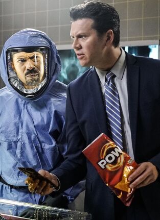 Angie Tribeca. T(T3). Angie Tribeca (T3): Ep.9 La fuerza del bacilo