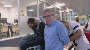 Alerta Aeropuerto 6: Perú y Brasil. Alerta Aeropuerto 6:...: Ladrillos de cocaína