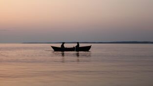Drenar los océanos 3. Drenar los océanos 3: La Revolución de las Trece Colonias