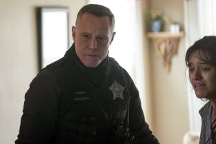 Chicago P.D.. T(T8). Chicago P.D. (T8): Ep.10 La verdad radical