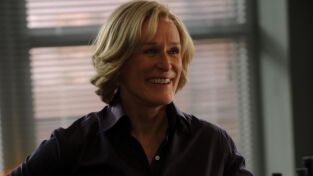 Daños y perjuicios (Damages). T(T2). Daños y... (T2): Ep.12 Mira lo que he encontrado ahora