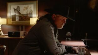 Monarch. T(T1). Monarch (T1): Ep.6 La noche de...