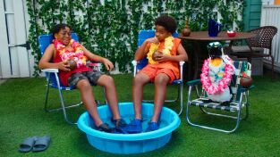 Tyler Perry's Young Dylan. T(T3). Tyler Perry's... (T3): Ep.2 El día libre de Dylan y Charlie