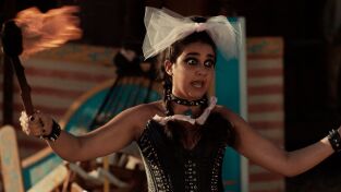 Miracle Workers. T(T4). Miracle Workers (T4): Ep.7 Roland Corazón Digno