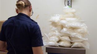 Control de aeropuertos: USA. Control de...: Cargamentos de coca