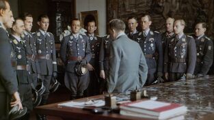 Apocalipsis: La caída de Hitler. Apocalipsis: La caída...: El acto final
