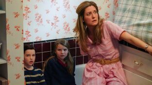 El joven Sheldon. T(T1). El joven Sheldon (T1): Ep.18 Una madre, un niño y el trasero de un hombre azul