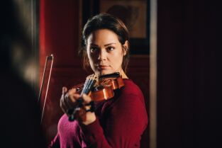 Mademoiselle Holmes. T(T1). Mademoiselle Holmes (T1): Ep.1 ¡Abriendo los chakras!