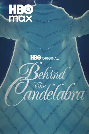 Detrás del candelabro