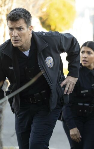The Rookie. T(T6). The Rookie (T6): Ep.6 Secretos y mentiras